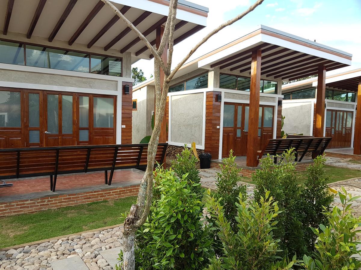 Slow Life Sabaidee Pai Exterior photo